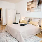 Modernes * Berlin